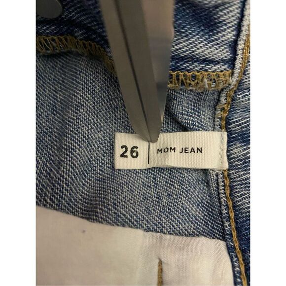 PACSUN High Rise Mom Jeans Cropped Distressed Women’s Sz 26” Waist - Picture 3 of 5